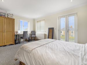 Bed 1- click for photo gallery